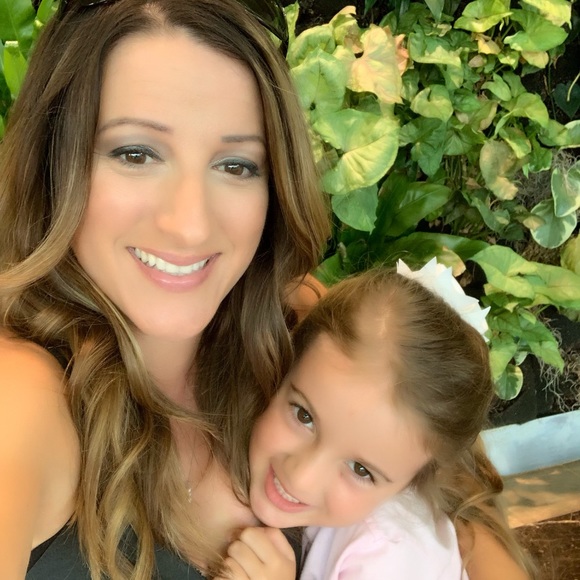 Meet your Posher, Misty - Picture 8 of 16